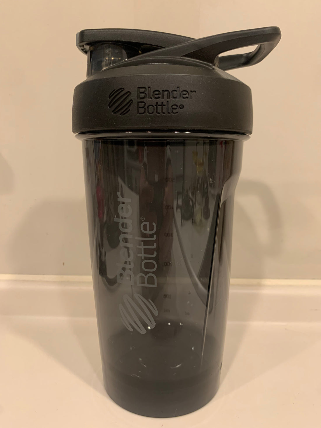 ベストシェイカー:Blender Bottle Strada Tritan